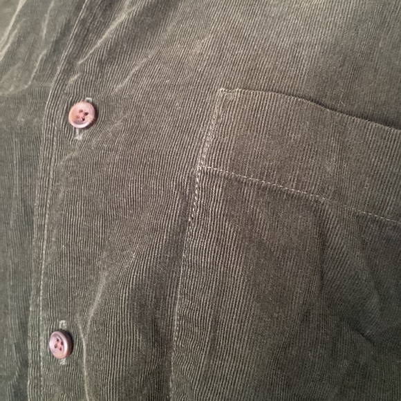 Uniqlo Green Corduroy Button Up Long Sleeve Shirt - Picture 2 of 5